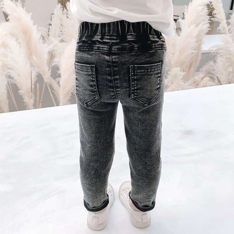 Nuovi pantaloni Denim per bambina primavera e autunno per bambini pantaloni lunghi per bambini abbigliamento in cotone per bambini Jeans Casual per bambini 2021