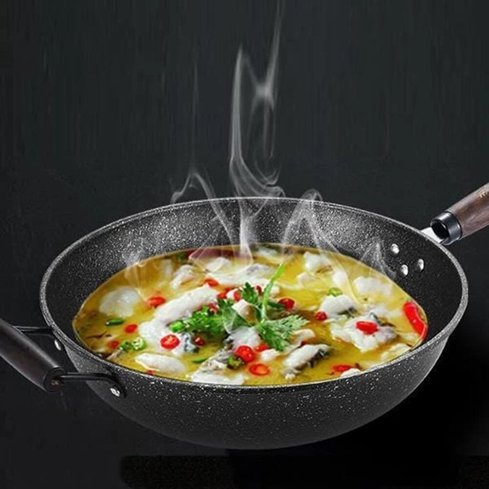 Nonstick Frying Pan Metal Fry Pan with Wooden Handle Kitchen Utensil Cookware LBShipping