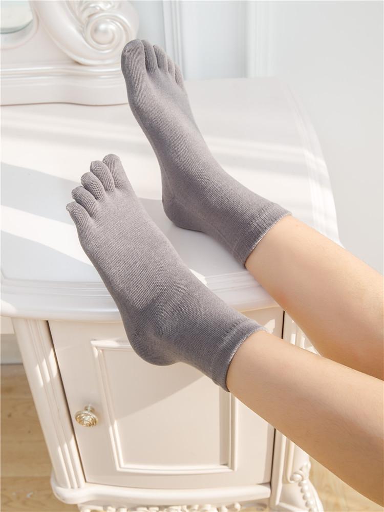 Classic Pure Color Lady Cotton Five Finger Socks 5 Finger Pure Cotton Female Cute Novelty Socks With Separate Toes: gray