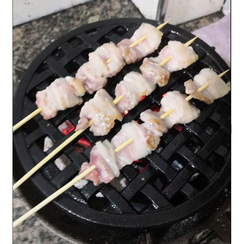 20cm Cast Iron Mat Handicraft Heat Insulation Pot Mat Barbecue Plate Barbecue Grill