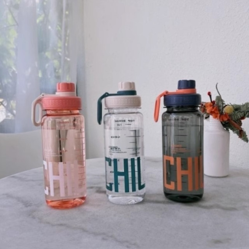 0.6l/0.8l/1l store vannflasker i plast, lekkasjesikker, lettvekter med håndtaksstropp, gjennomsiktig drikkeflaske