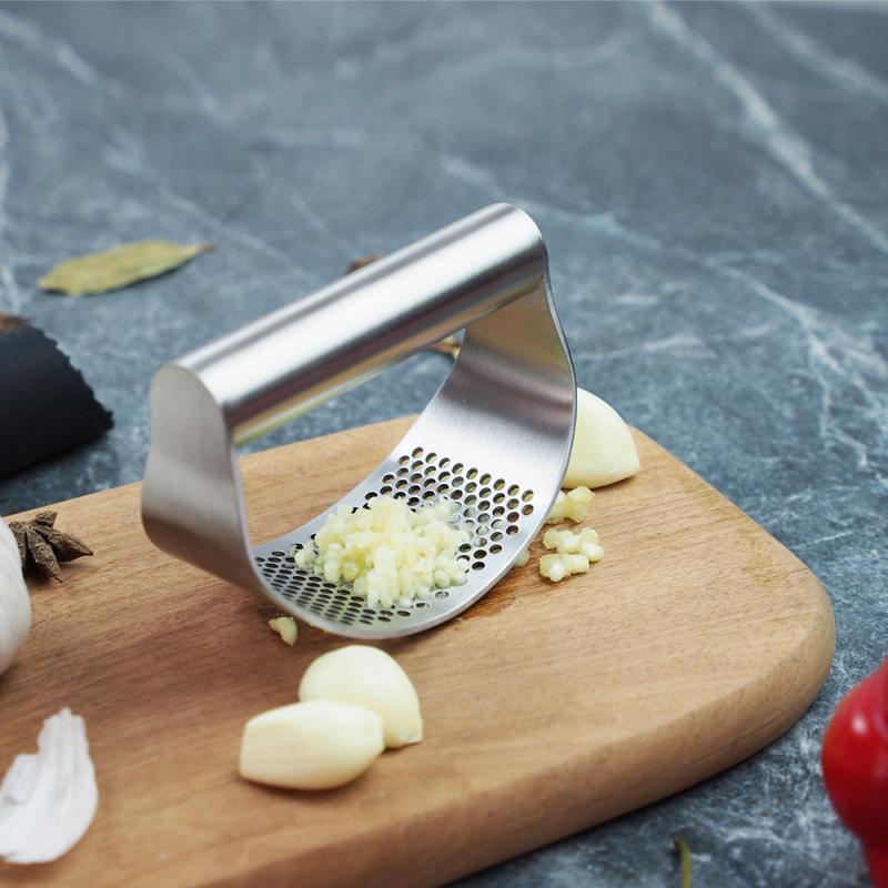 100% Stainless Steel Garlic Press Rocker, Garlic Rocker Crusher Garlic Chopper Mincer Press, Kitchen Garlic Masher