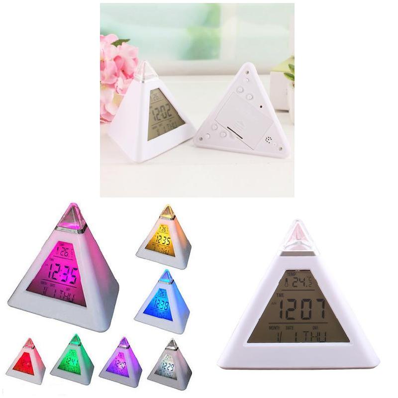 Digitale Led Wekker 7 Kleuren Veranderen Nachtlampje Tijd Temperatuur Display Piramide Vorm Bureauklok H99F