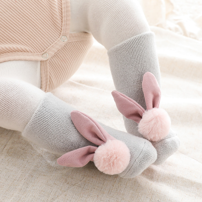 Chaussettes antidérapantes pour bébé fille, mignonnes, à semelle en caoutchouc, avec nœud d'oreille de lapin, princesse, d'anniversaire pour -né