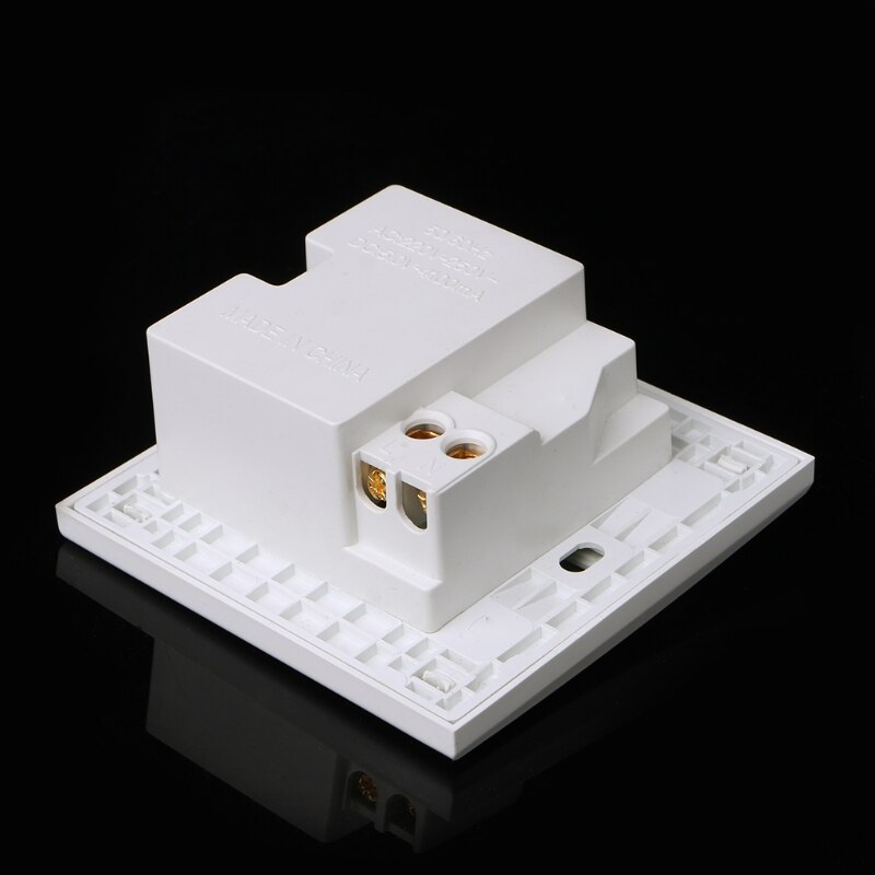 1Pc 220V 10A Wall Switch Socket 4 Port USB Charger Power Outlet Adapter Panel