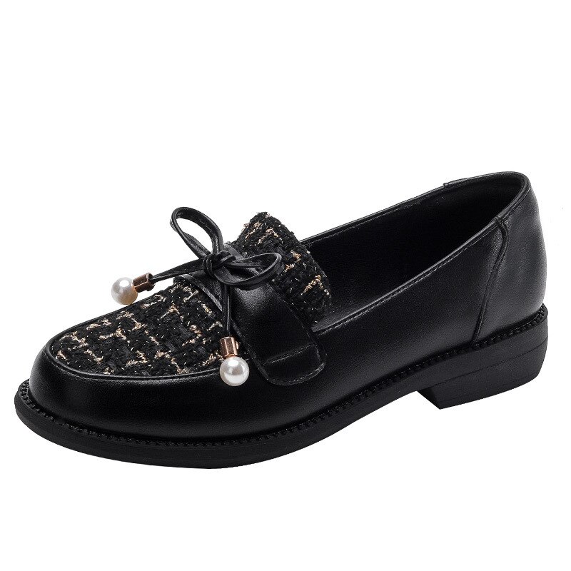 Spring style British style small leather shoes wild loafers large size women's shoes 35-43 light casual shoes: Black / 35