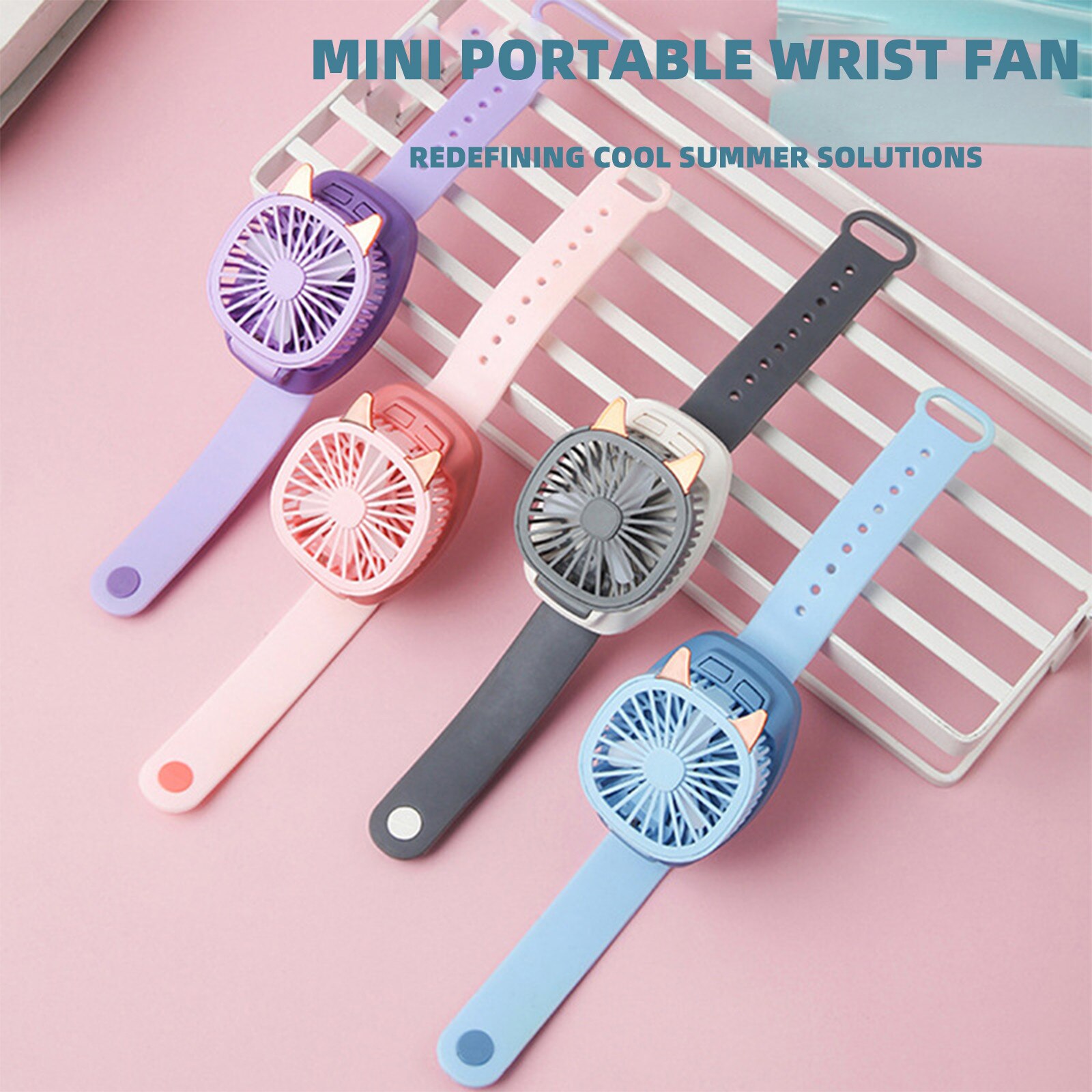 Creatieve Horloge Fan Usb Mini Opladen Lui Mute Draagbare Pols Fan Kinderen Outdoor Sport Leuke Vorm Gloeiende Fans