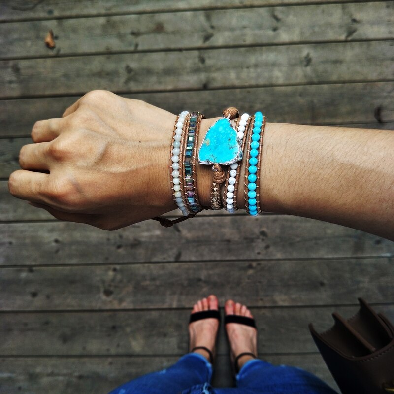 Unieke Gemengde Natuurlijke Stenen turkoois Charm 5 Strengen Wrap Armbanden Handgemaakte Boho Armband Vrouwen Lederen Armband