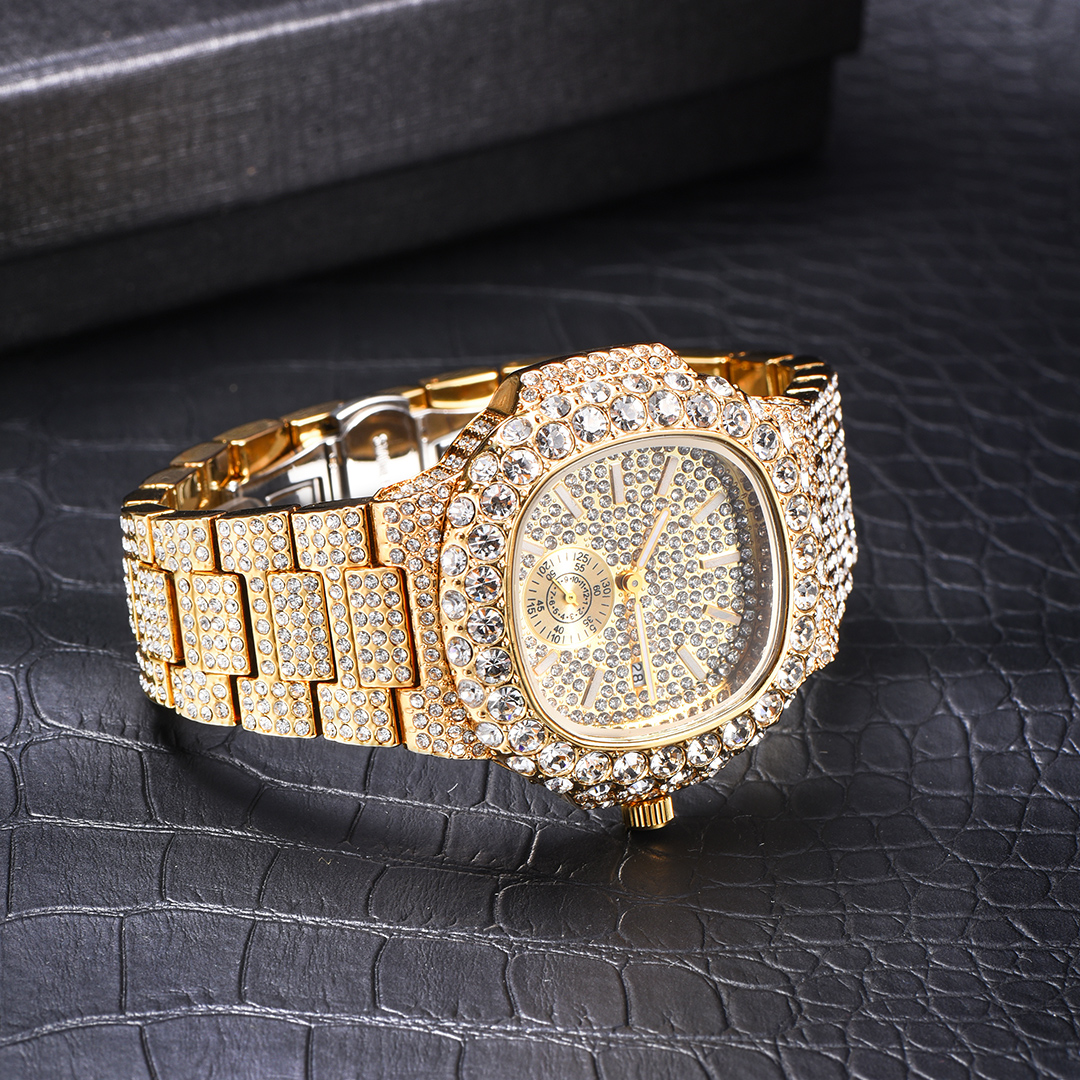 Lyxig iced klocka herrklocka i rostfritt stål guld armbandsur hiphop diamant bling smyckesklocka för män reloj hombre