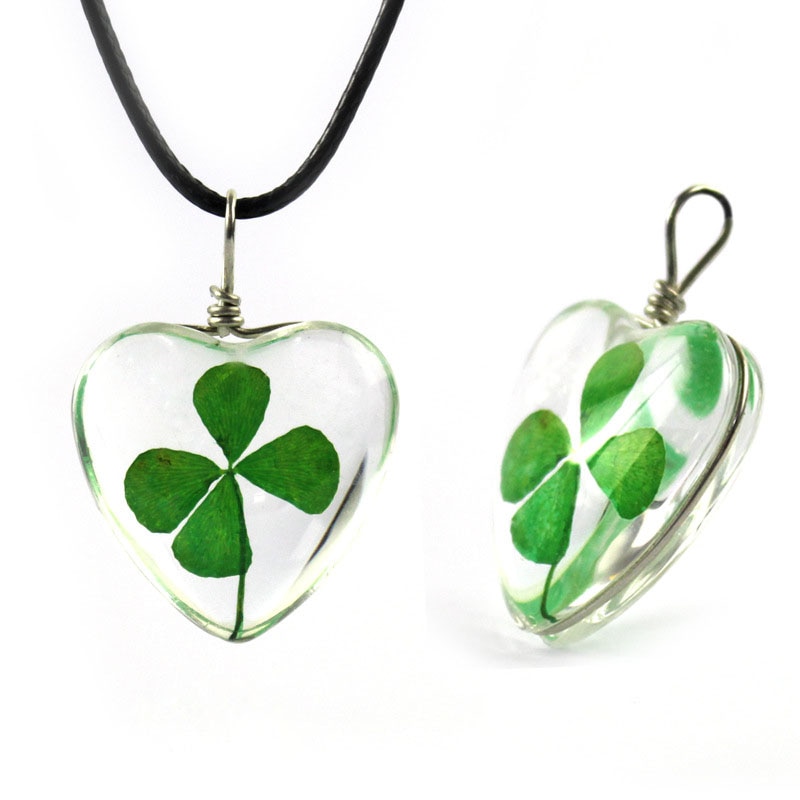 Classic Handmade Dried Flower Clover Jewelry Accessories Unisex Luck Transparent Glass Various Shapes Pendant Necklace