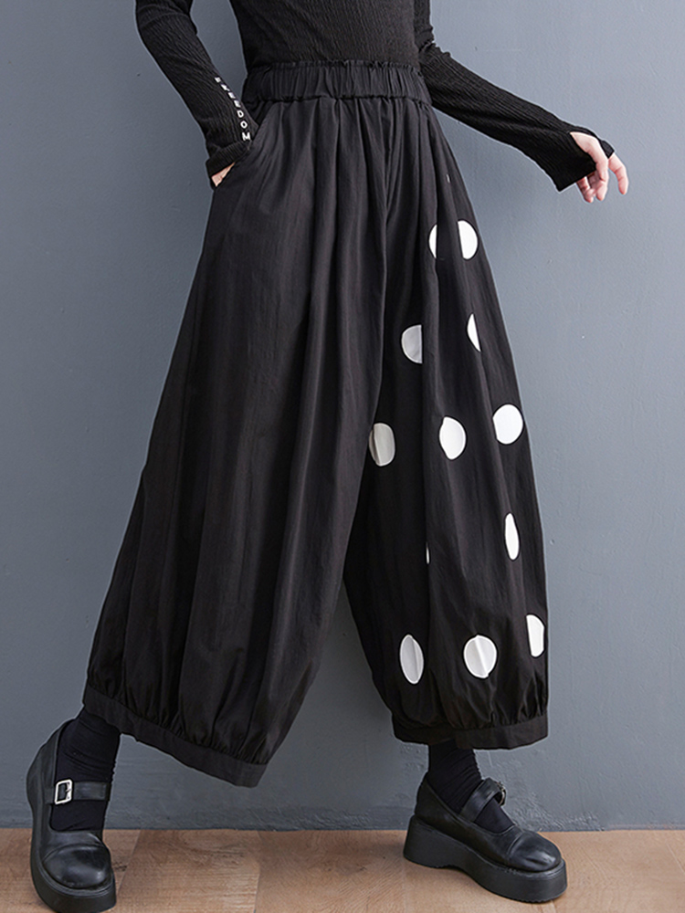 Svarta vintage prickiga byxor med hög elastisk midja och vida ben för kvinnor vår/höst avslappnade lösa byxor streetwear