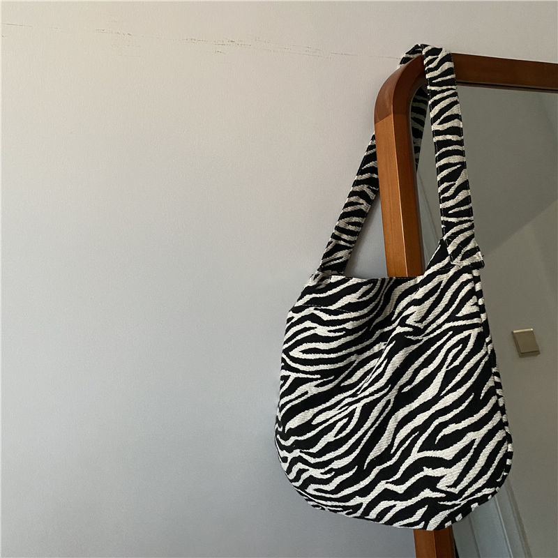 Bolso de lona informal Ulzzang de cebra para mujer, bolsa de hombro estilo Harajuku, punk, chic, de gran capacidad: Default Title