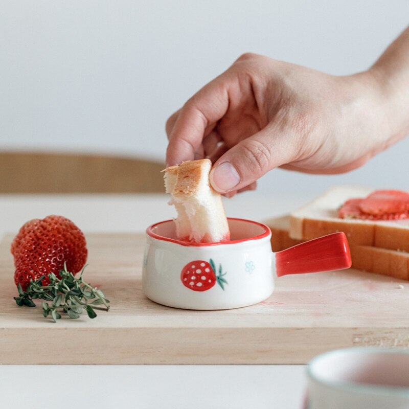 Keramische Melk Pot Aardbei Melk Kruik Met Handvat Kleine Melk Cup Pudding Cup Kan Magnetron Keuken Kookgerei