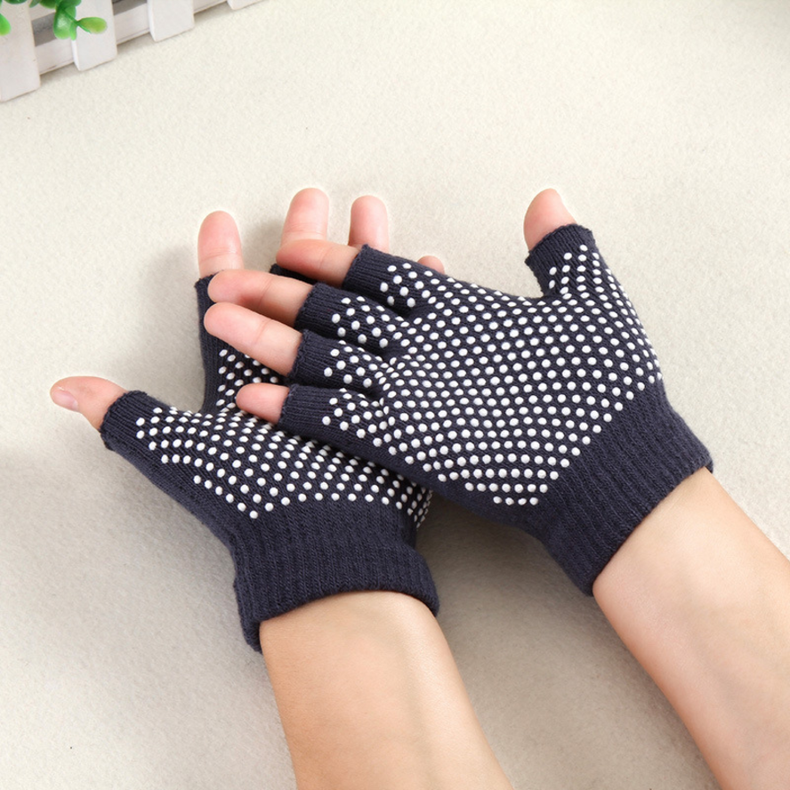 Women Sport Glove Cotton Half Finger Yoga Gloves Yoga Necessary Cotton Anti Slip Yoga Gloves Fingerless Gloves for Pilates