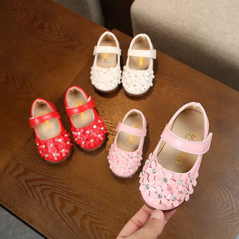 Crianças menina sapatos bonito flor couro do plutônio criança anti-deslizamento em sapatos gancho & loop primeiros caminhantes y13