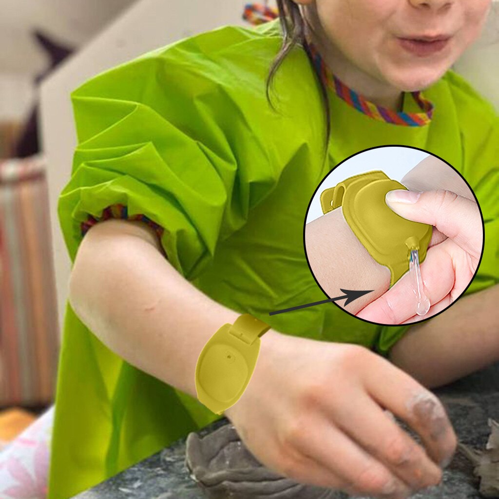 5pc ulkokäyttöön tarkoitettu aikuisten lasten nestemäinen ranneke käsiannostelija käsienpesu desinfioiva annostelu desinfiointiaine annostelija rannerengas rannekoru
