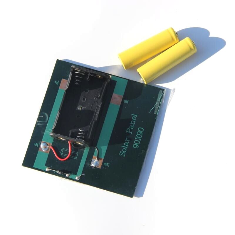 1W 4V Oplaadbare Aa Batterij Solar Mobiele Lader Met Base Voor 2xAA Batterijen Opladen Direct