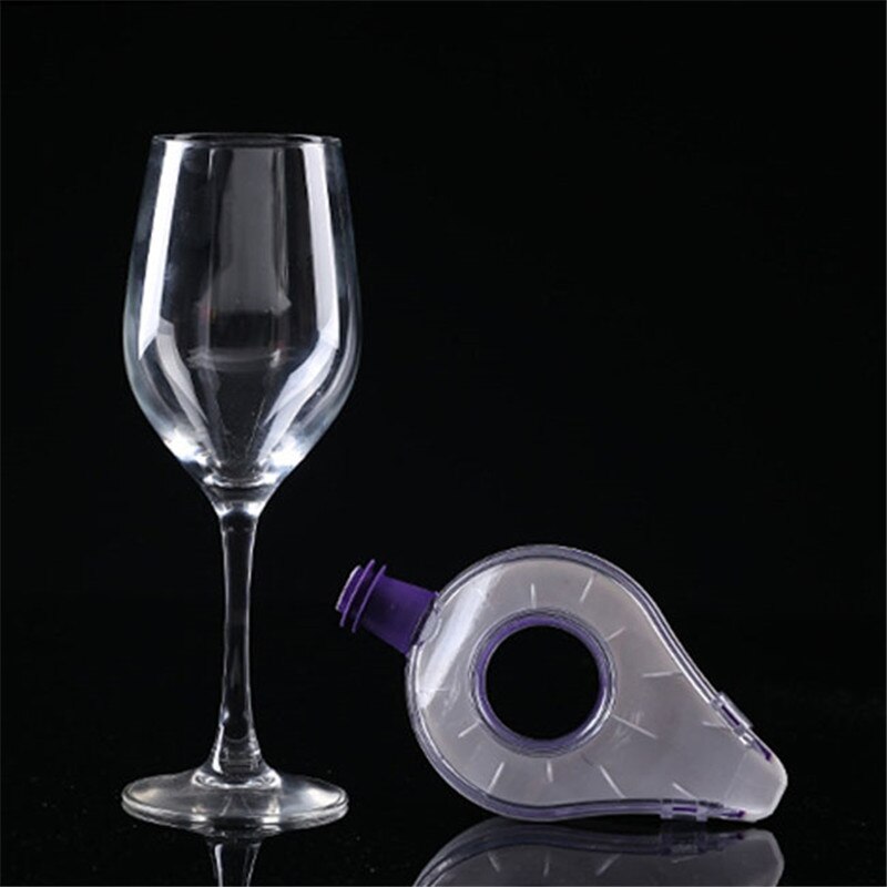 Mini Decanter Red Wine Aerator V Style Magic Decanter Red Wine Aerator Filter Air Intake Pour Pourer Practical 1pc