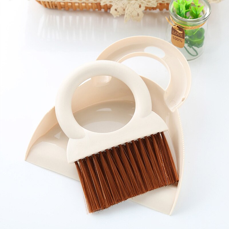 2pcs Multifunction Computer Window Cleaning Brush Dust Shovel Plastic Brooms Shovel Set Broom Dustpans Kitchen Cleaning Tools: Beige