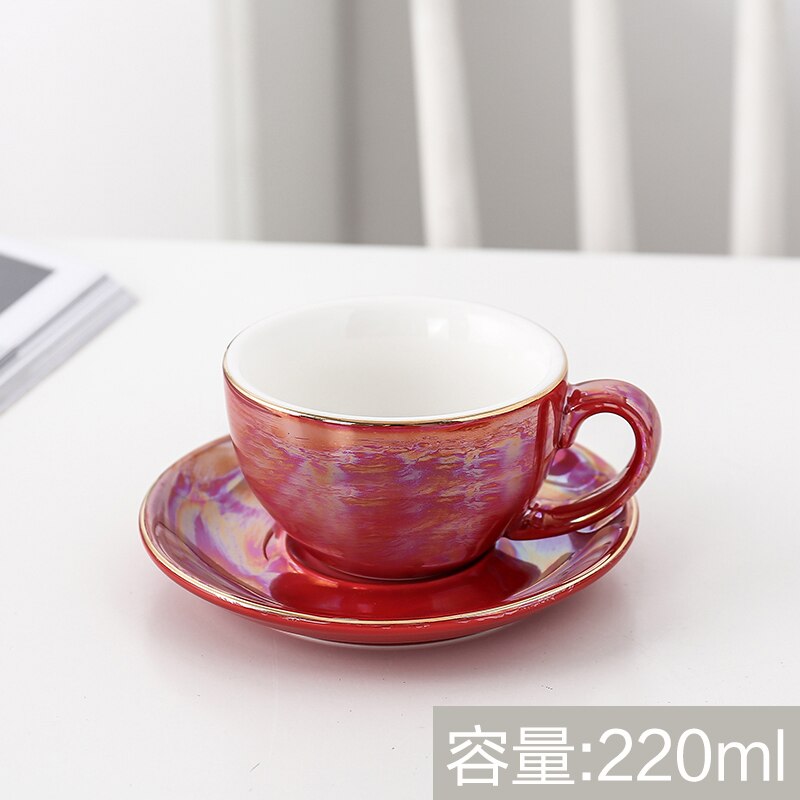 Europese Keramische Kopje Koffie Gold Lijn Parel Glazuur Koffiekopje Schotel Set Thuis Cafe Plezier: Red-220ml