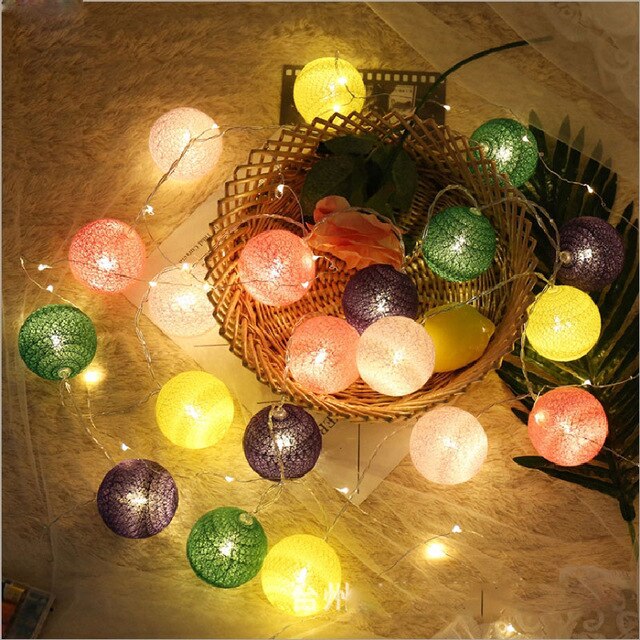 Guirlande string lys 20 led bomuld kugle fe belysnings strenge til julefest bryllup romantiske dekorationer lys: Grøn rød / Af usb
