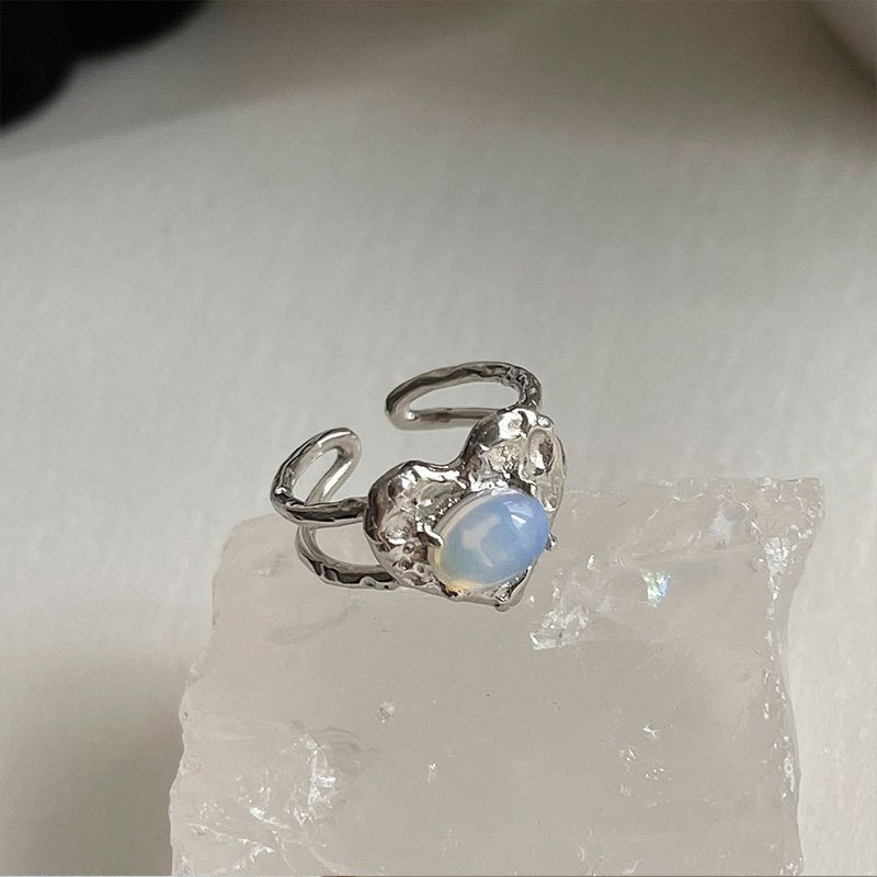 Amore forma anello in pietra di luna tendenze moda gioielli gotici squisito anello da donna regolabile regali romantici regali per il nuovo anno