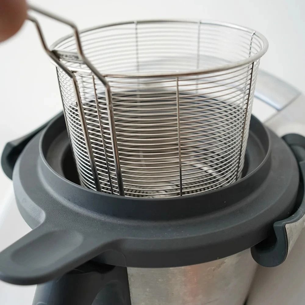 Mini Deep Frying Basket with Handle 304 Stainless Steel Strainer Mesh Chip Filter Fryer Chip Serving for Dumplings French Fries
