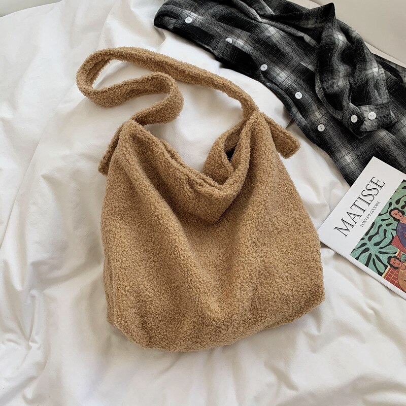 Lamb Wool Plush Women Shopper Bag Large Fluffy Soft Girl Students Shoulder Crossbody Bags for Lady Female Handbags: Khaki