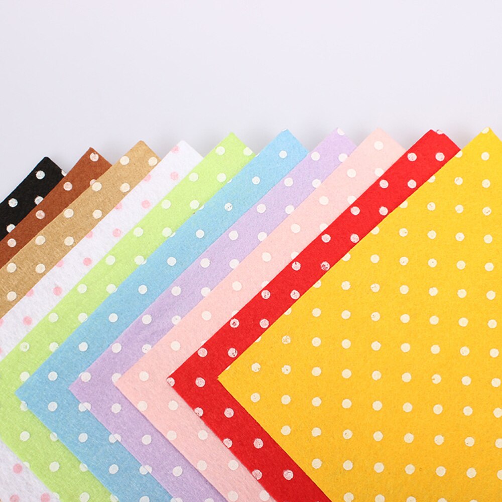 20Pcs 10 Colors DIY Non-woven Fabrics Dot Pattern Cloth DIY Craft Fabric for Kids Children (15x15cm)