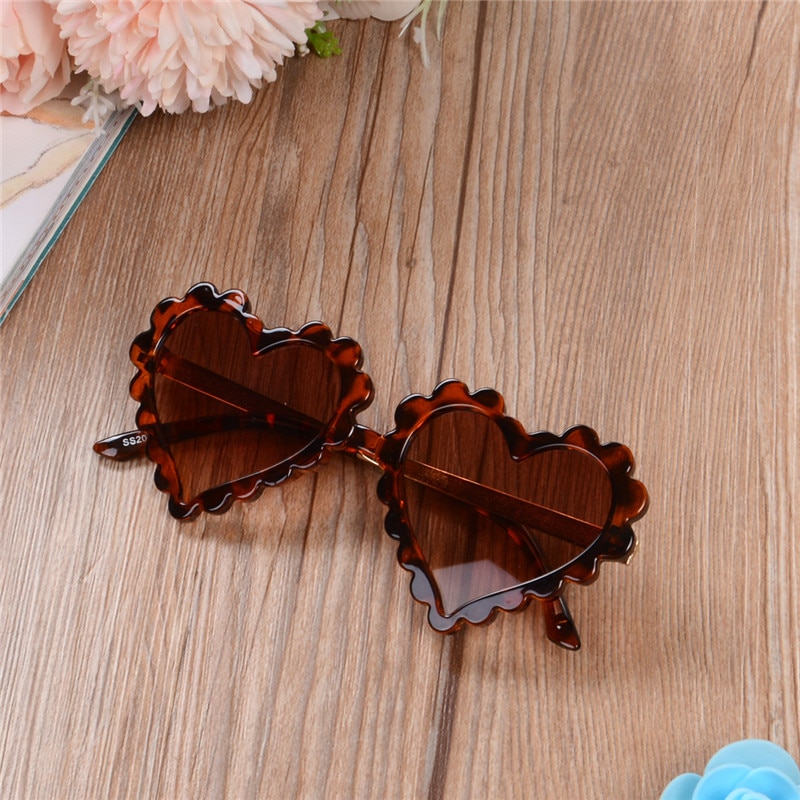 Kids Hoofddeksels Peuter Hartvormige Zonnebril Leuke Mode Uv-bescherming Zon Glas Voor Childrens Jongens Meisjes Strand