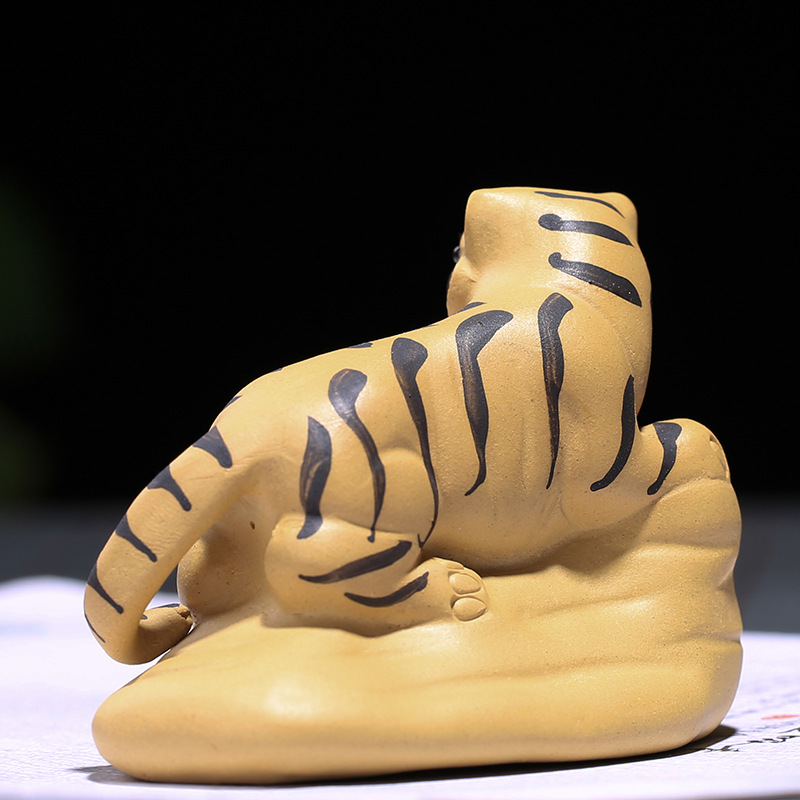 PINNY Purple Clay Tiger Handmade Sculpture Animal Statues Tea Pet Decoration Home Decoration Accessories
