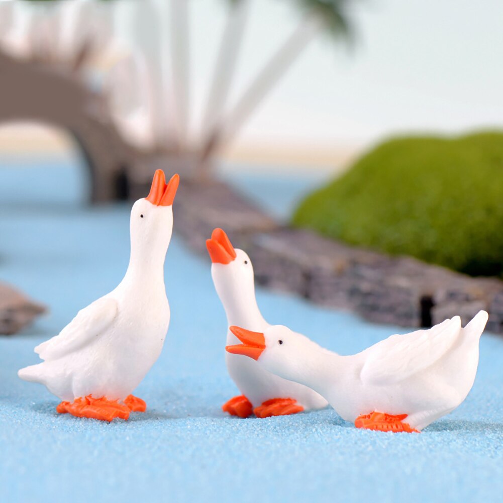 3Pcs Miniature Goose Resin DIY Landscape Garden Terrarium Figurines Miniature Fairy Garden Decoration Accessories Modern