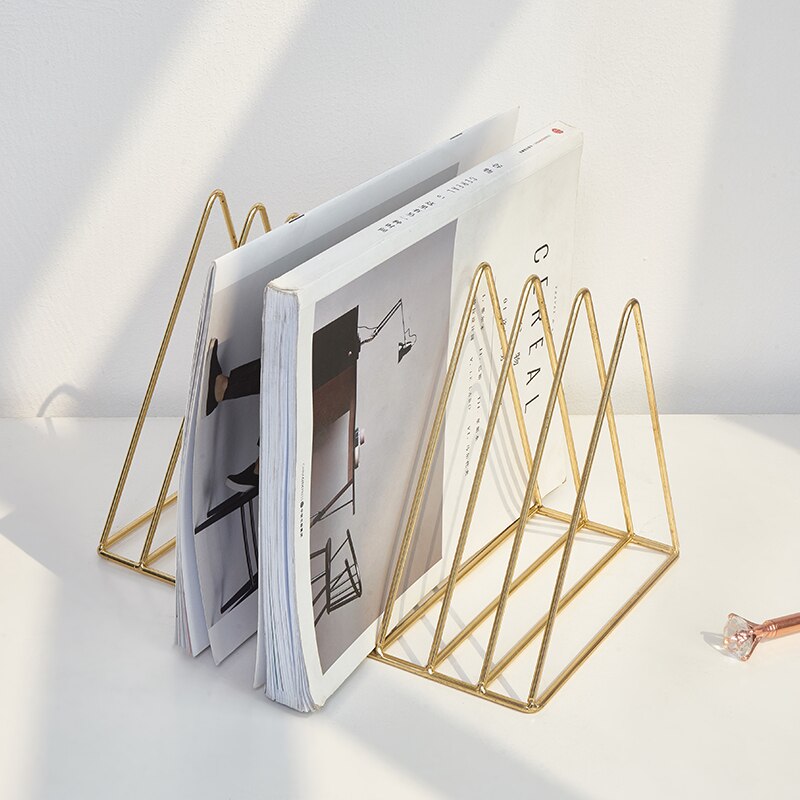Nordic Iron Triangle Magazine Newspaper Rack Modern Minimalist Study Room Bookcase Office Desktop Bookshelf Ornament Decoration