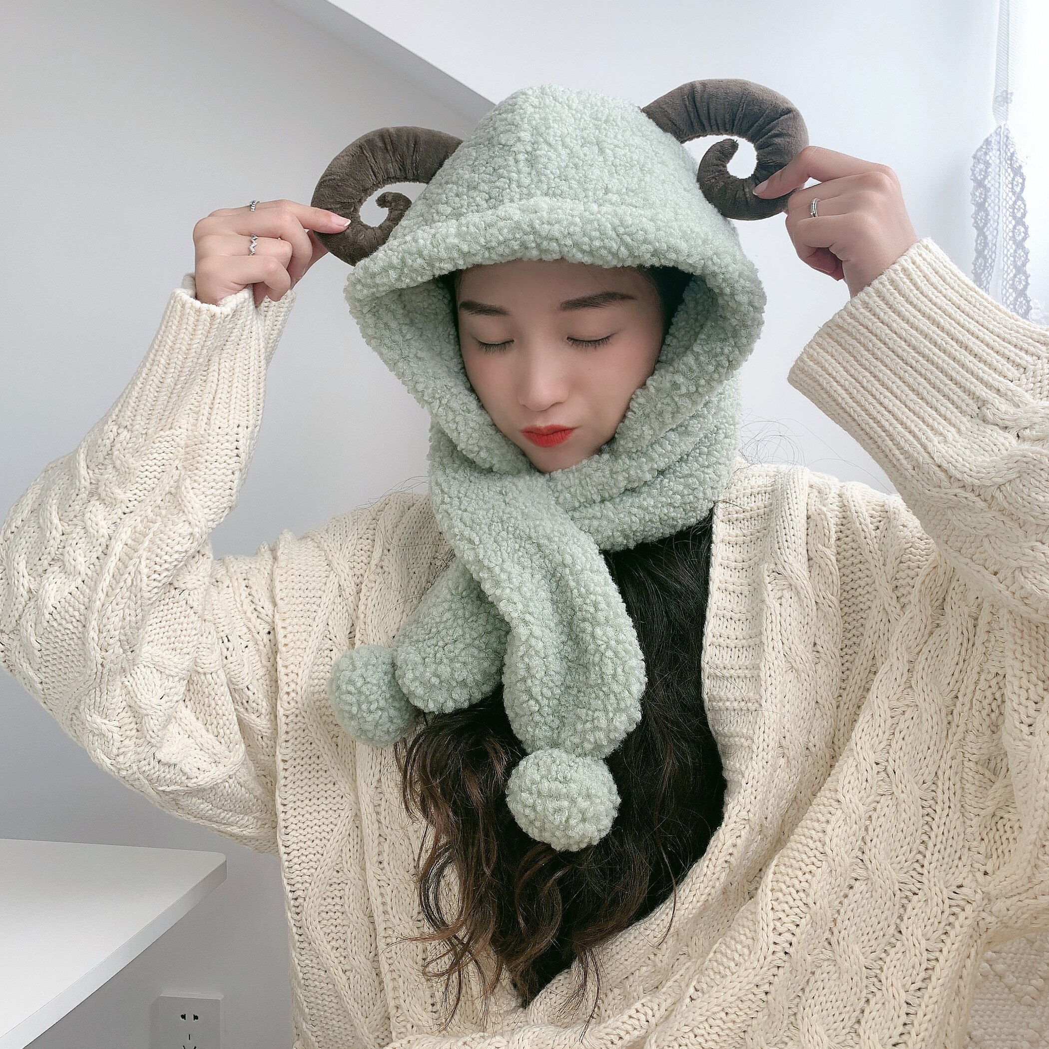 Women's Shofar Cap Knit Plush Fur Hats Winter Windproof Warm Ear Scarf Cloak Protect Bomber Gorras: Green / child