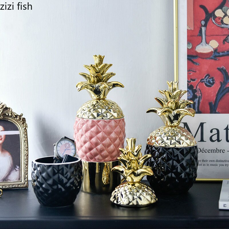 Northern Europe Ceramic Pineapple Storage Tank Window Shooting Props Light Luxury Gold Plating Storage Tank Decoration