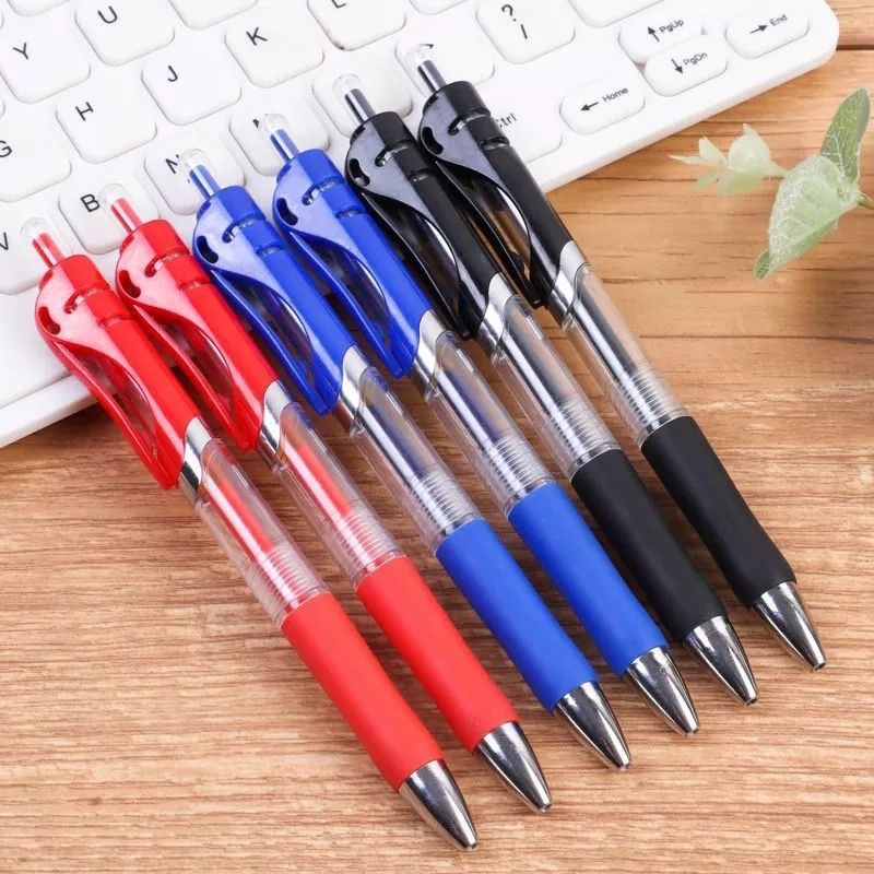 Balpen met persactie: geschikt voor studentenschrijven en zakelijke handtekeningen, met opties van zwarte, rode en blauwe inkt.