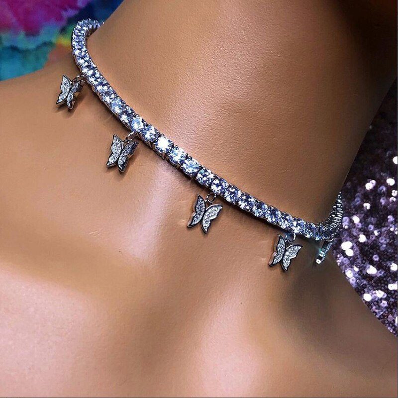 Gargantilla de diamantes de imitación de cinco mariposas para mujer, collar de cadena gótico de Hip Hop, joyería para , collar de Gargantilla con colgantes