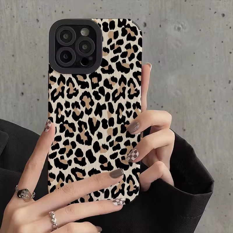 Bonita funda de teléfono de silicona de cuero de vaca de leopardo creativa INS para Apple iPhone 15 12 13 14 11 Pro Max, fundas de mujer a prueba de golpes: PVC / Castaño