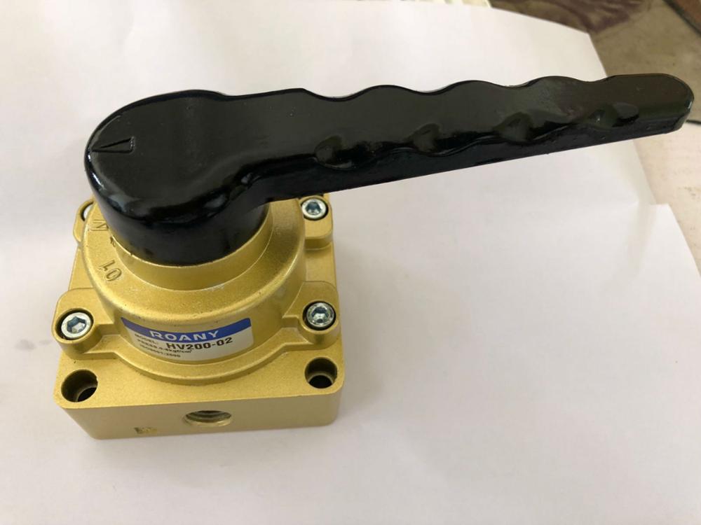 HV200-02 Pneumatic switch three four-way hand rotary valve one to two manual air valve switch reversing valve VH200-02 HV400-02: Purple