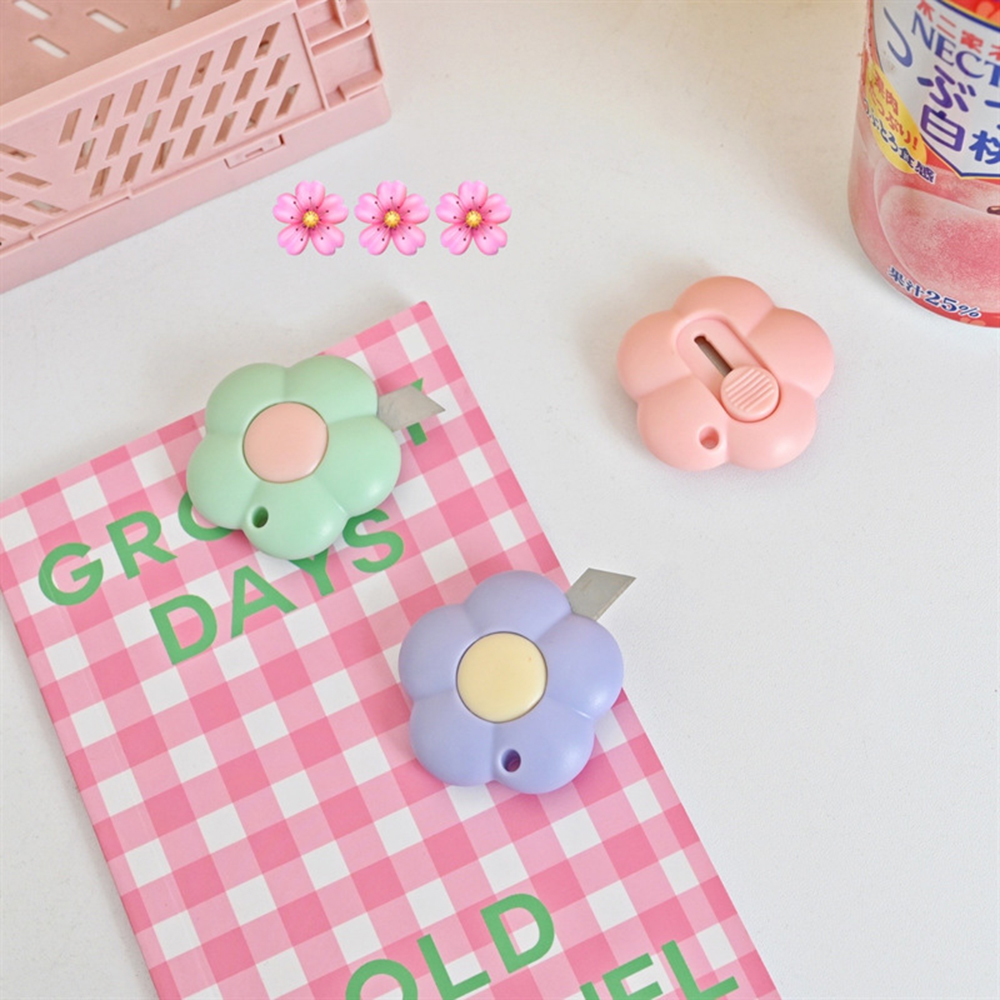 2022 Portable Cute Mini Utility Knife Diy Art Cutter Knifes Paper Cutting Art Knife Student School Office School Supplies