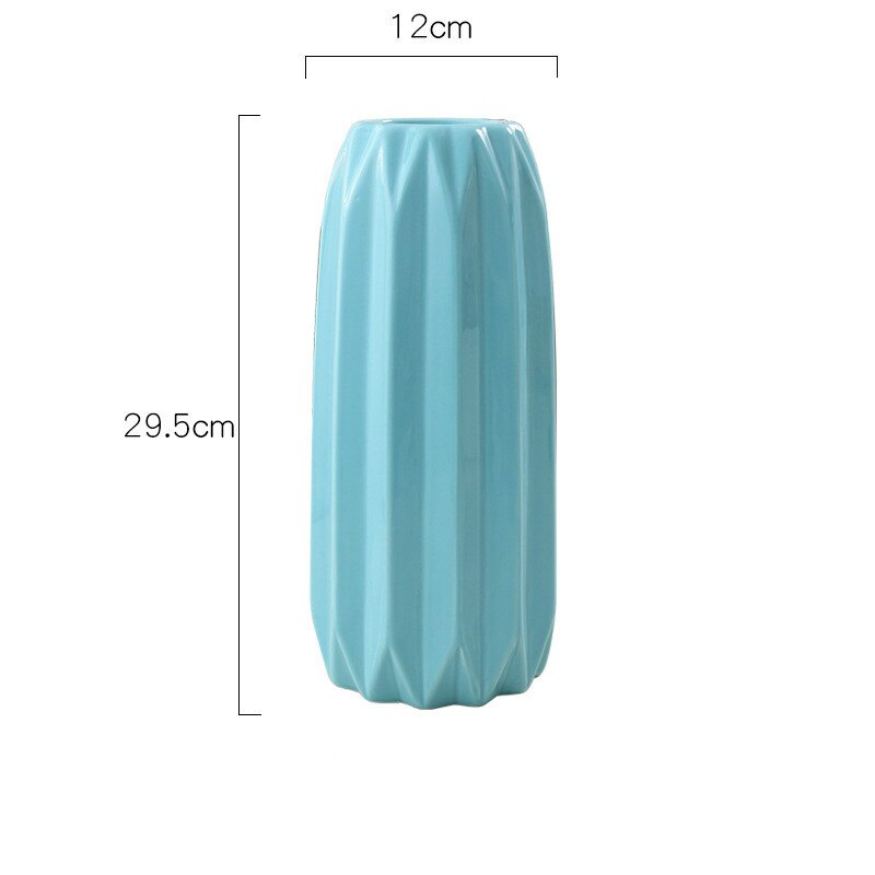 Moderne enkel origami keramikkvase farget pulver grå blå gul hvit store, mellomstore og små blomsteroppsatser: Svart