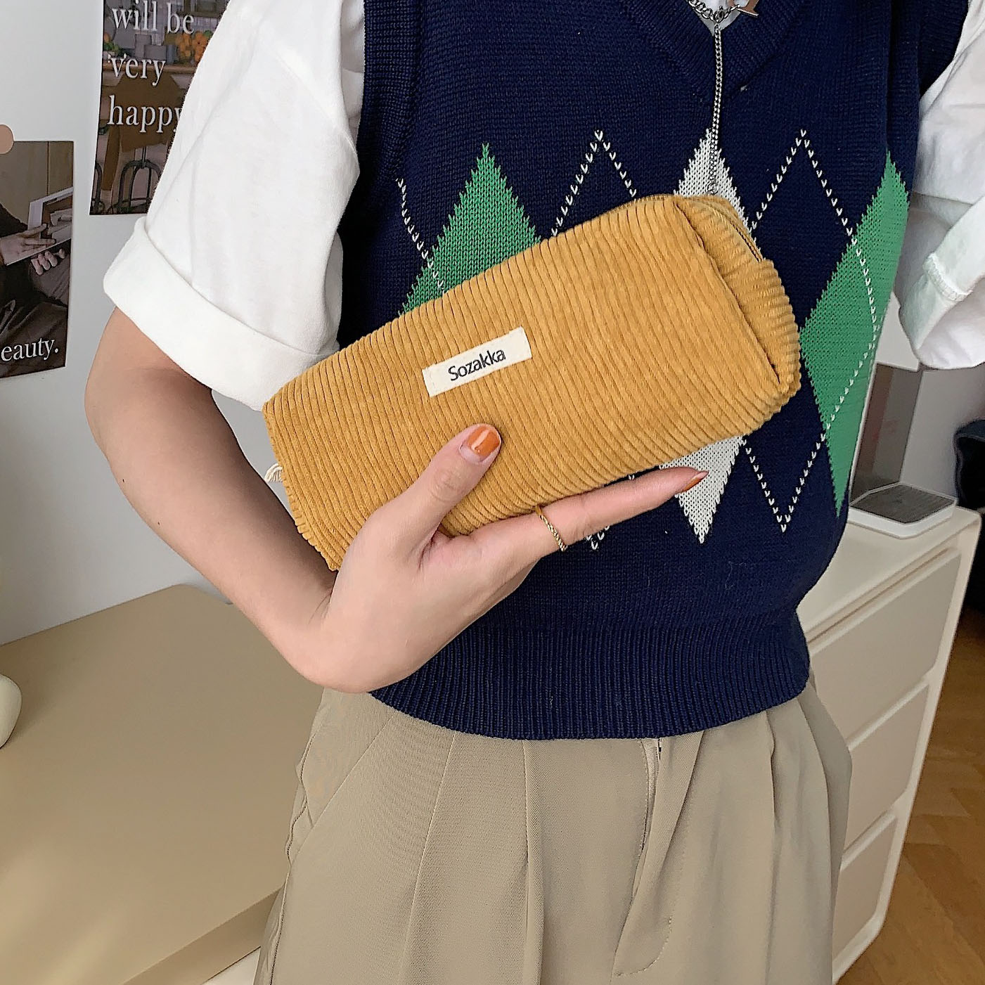 Women Large Cosmetic Bag Corduroy Cloth Girl Makeup Pouch Hand Travel Bag Lipstick Organizer Cases Zipper Clutch Phone Purse: NUDE