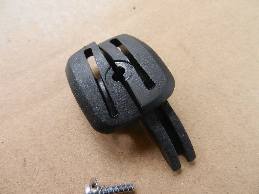 For Giant Road Bike TCR ADV Bottom Bracket Cable Guide BB Guide Frame bracket socket 1pcs