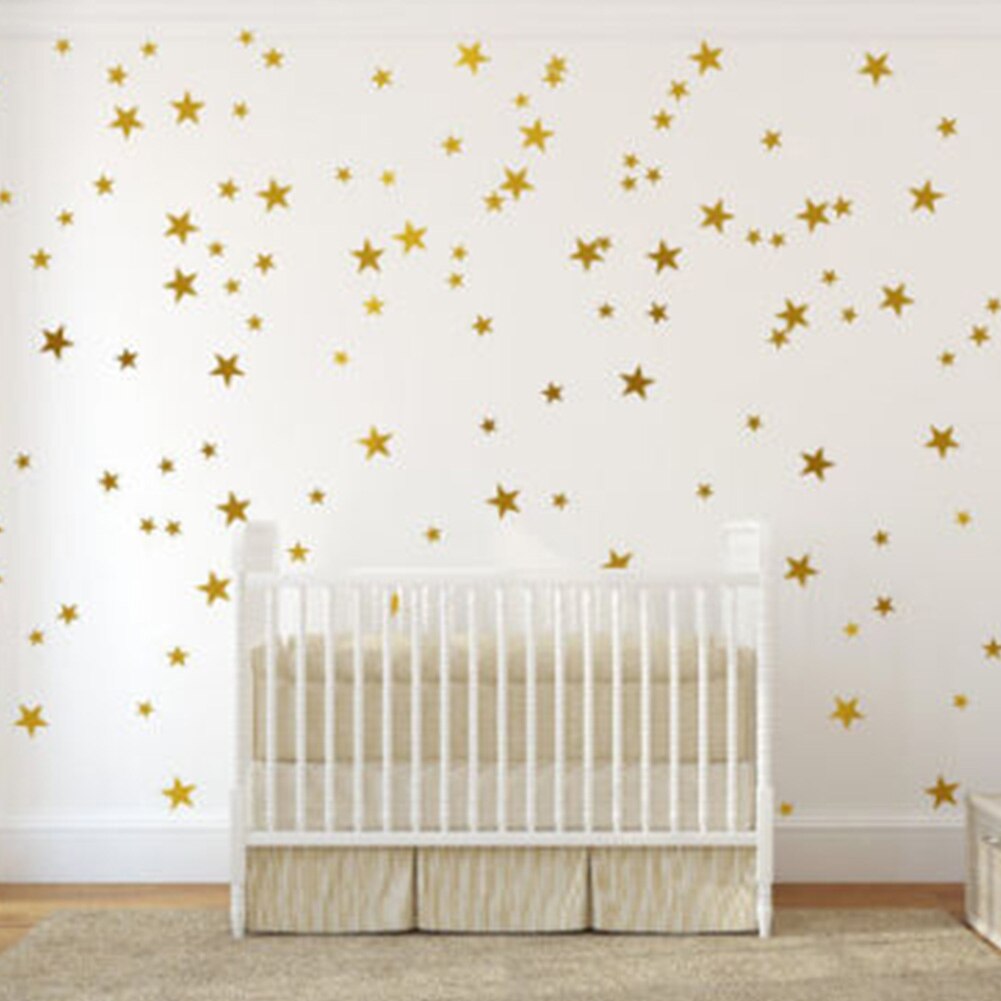 55 stk/sæt wallsticker forskellige størrelser børneværelse vinyl selvklæbende pvc dekorationer vinduesglas giftfri soveværelse stjernemønster: Guld