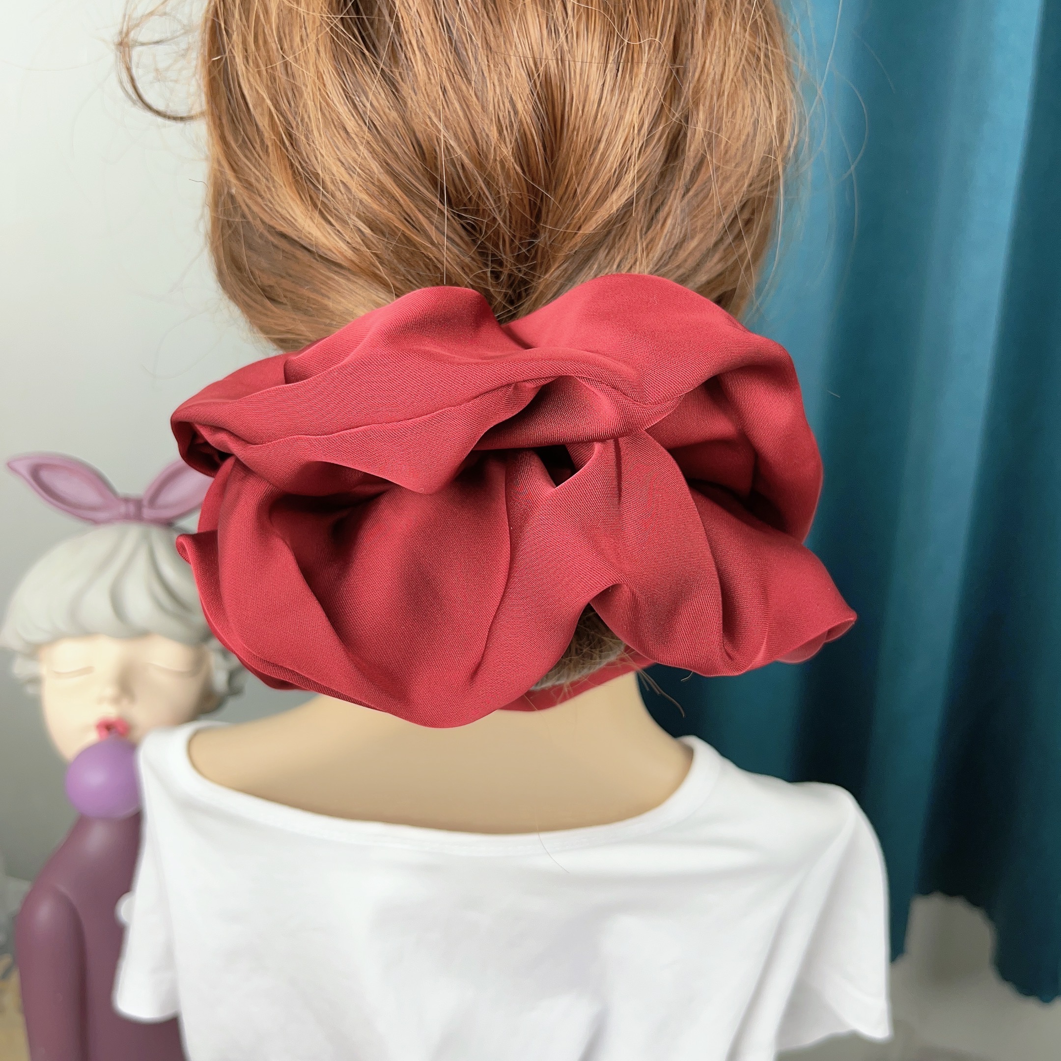 Scrunchies elásticos de seda sólida de gran tamaño para el cabello para mujeres y niñas, coletas de satén grandes, lazos para el cabello, bandas de goma, accesorios para el cabello,: Rojo