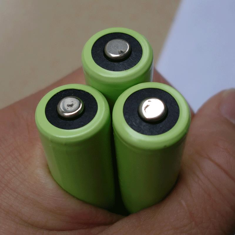 Jamara Alkaline AA Akkus – 1,5 V, 2300 MAh, 4 Stück, Auslaufsicher, Hohe Energiedichte