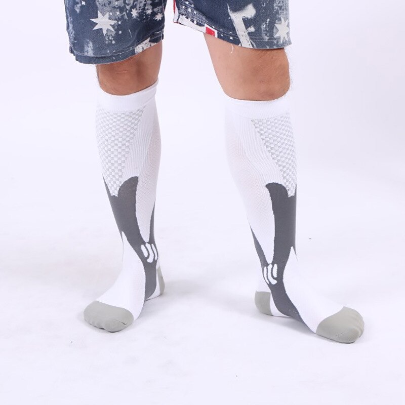 Masculino feminino compressão meias esporte ao ar livre correndo basquete meias de futebol náilon estiramento meias altas meias de futebol: WHITE / S/M