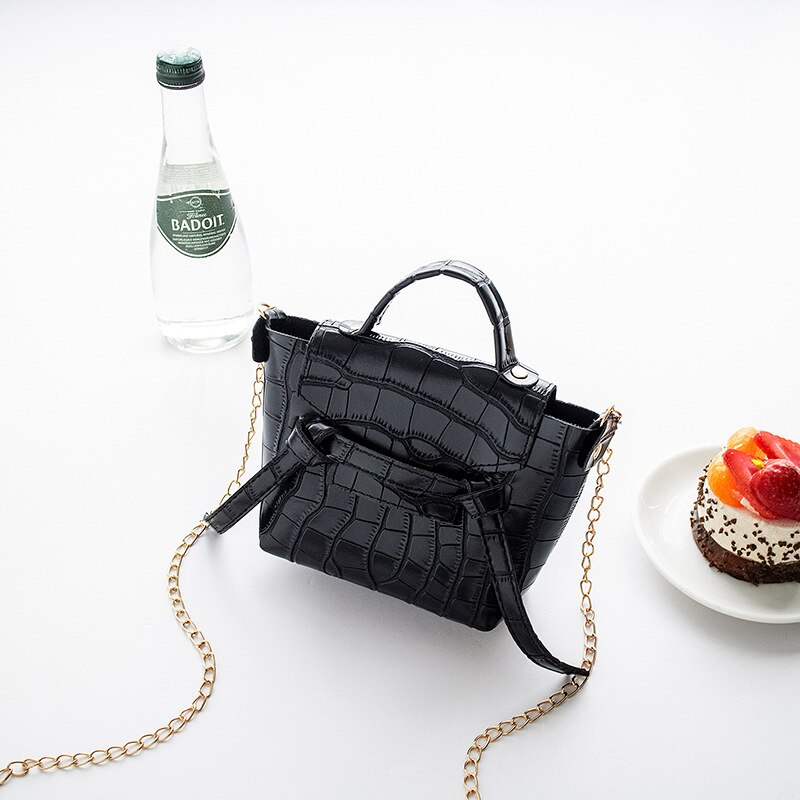 2020 jesienne i zimowe koreańskie słodycze kolor pojedyncze torby na ramię suma osobowość przekątna torba na telefon komórkowy: czarny