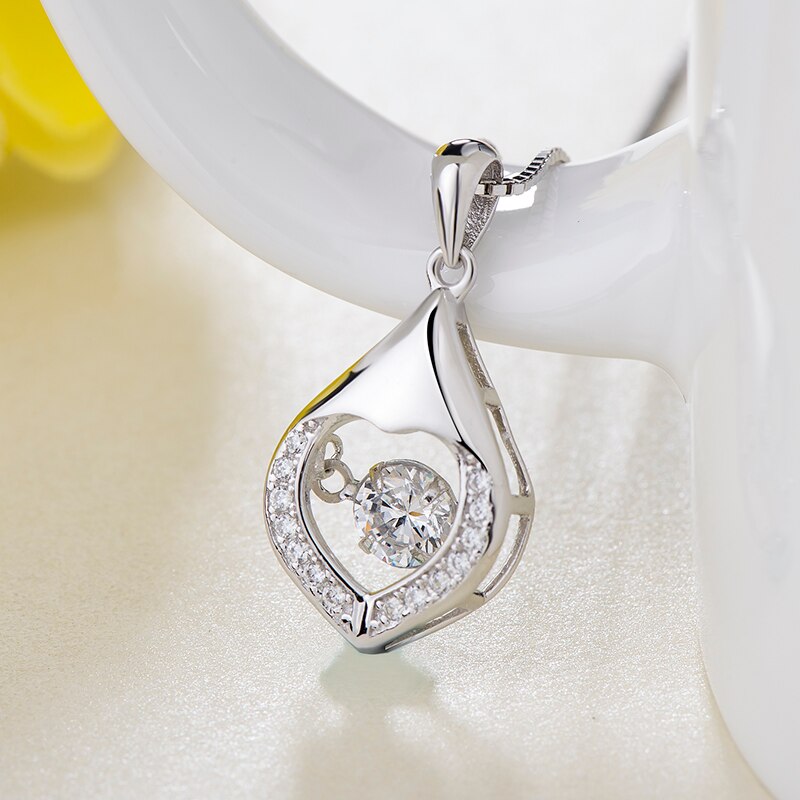 Hanger Sterling Zilveren Ketting 925 Hart Patroon Zirkoon Diamanten Sieraden Dynamische Accessoire Sleutelbeen Ketting