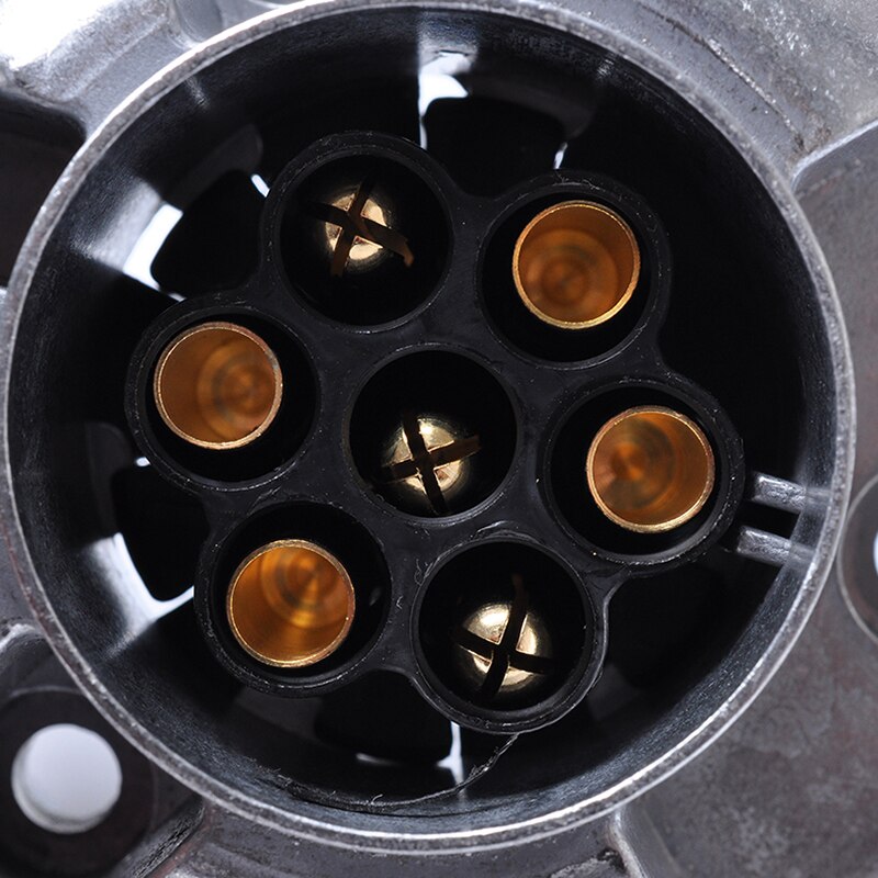 12V 7 Pin Round Plug Female Metal Trailer Socket Waterproof Trailer Towbar Connector For Trailer Light Lamp